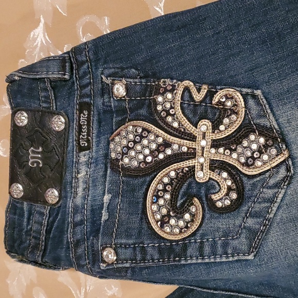 Miss Me Denim - Miss Me Mid Rise Boot Leg Jeans 27x33